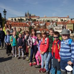 Vítězům soutěže MMR Školák na cestách byly předány výhry plné zážitků