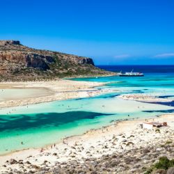 Zážitky už čekají v Řecku. Leťte z Prahy na Rhodos, Korfu nebo na Krétu