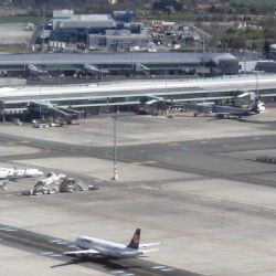 Hluk z letiště: Obyvatelé dostávají kompenzace na komunitní projekty