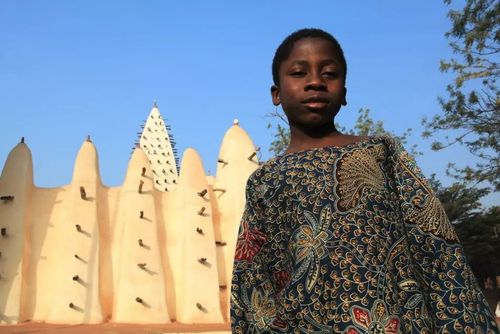 obrázek:Africká mozaika cestovatele Tomáše Kubeše míří do Prahy