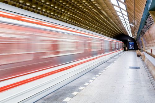 Foto: Nová linka metra D v Praze se může zpozdit až do roku 2031